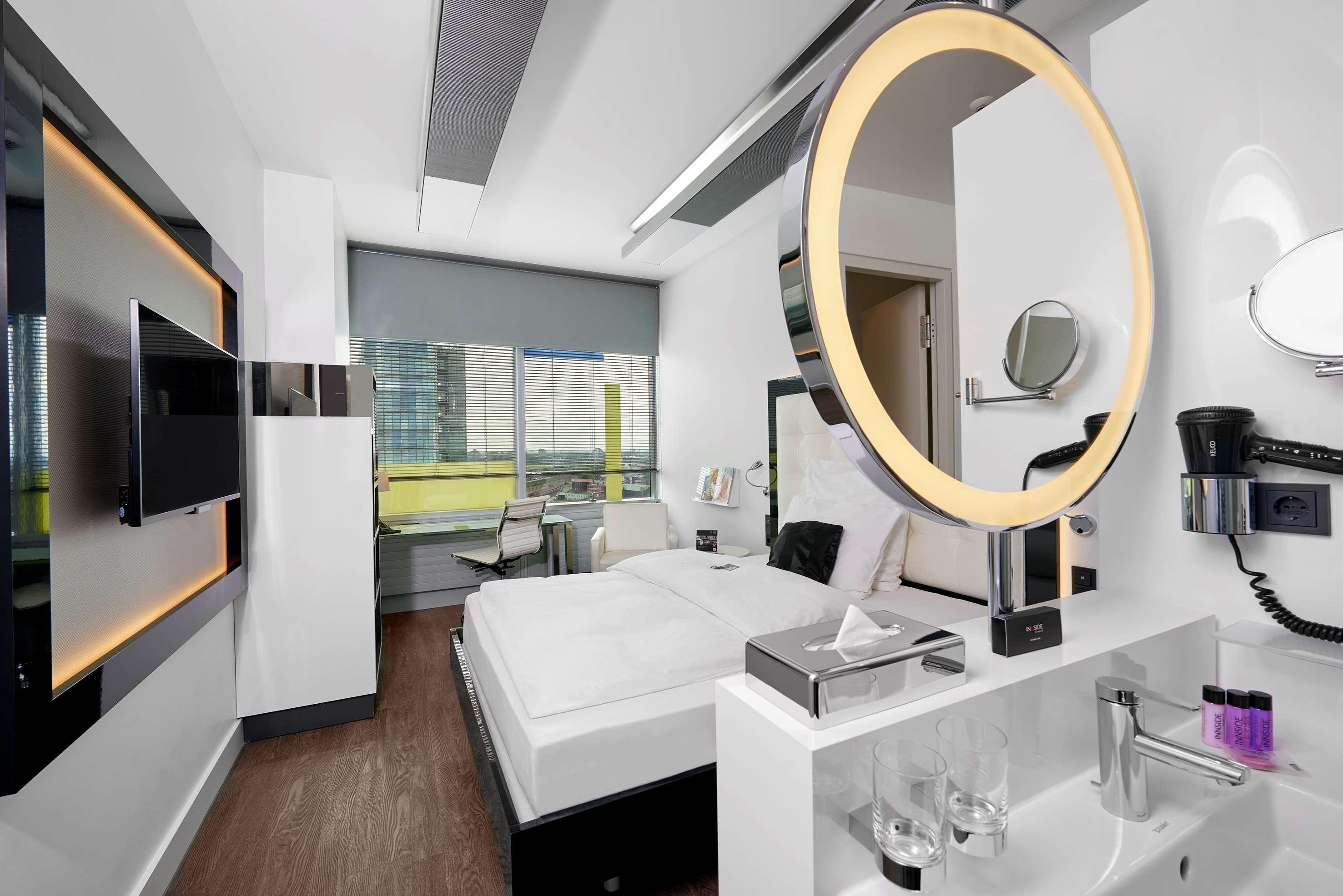 INNSiDE by Meliá Düsseldorf Hafen Eksteriør billede